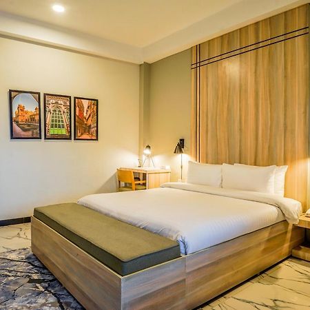 Roomy Crossroads Hotel, Peshawar Luaran gambar