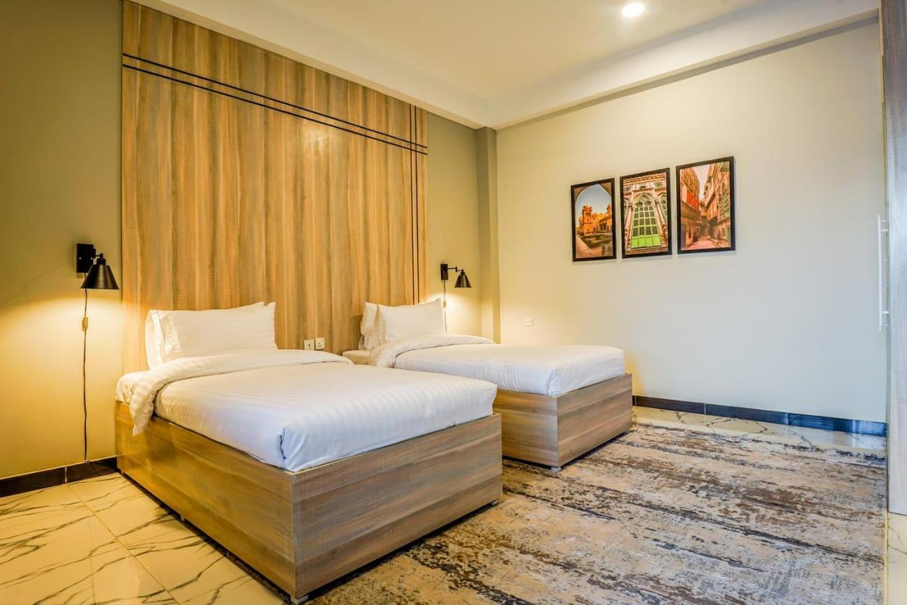 Roomy Crossroads Hotel, Peshawar Luaran gambar